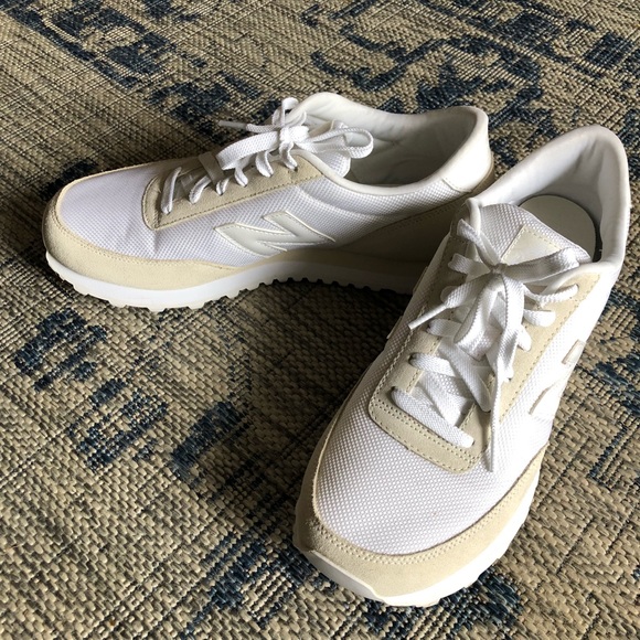 new balance x uo 501 runner sneaker